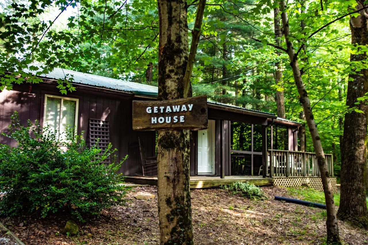 Avenwood Cabins 로건 외부 사진